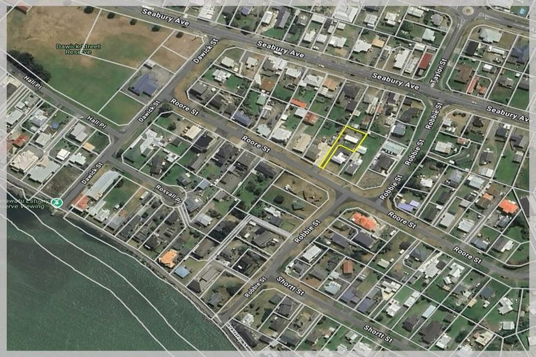 Photo of property in 15a Roore Street, Foxton Beach, Foxton, 4815