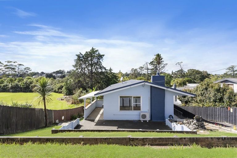 Photo of property in 23 Epping Road, Henderson, Auckland, 0610