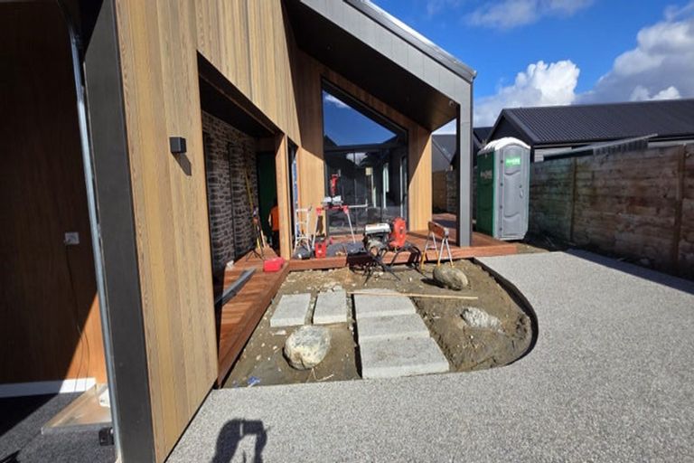 Photo of property in Wooing Tree Vineyard Ltd, 7 Magnum Drive, Cromwell, 9310