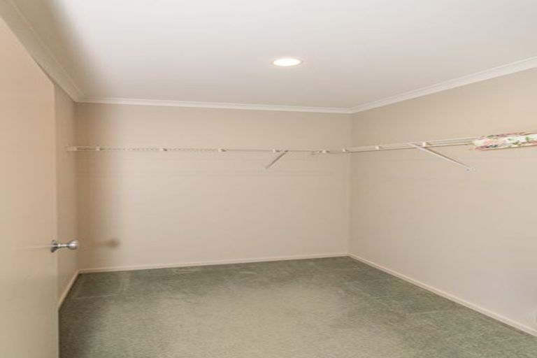 Photo of property in 6/78 Fernhill Way, Oteha, Auckland, 0632