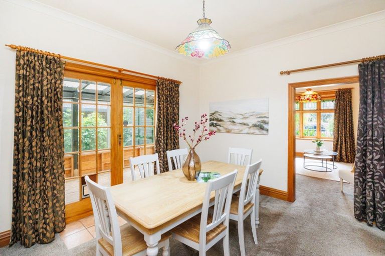 Photo of property in 4 Regent Street, Palmerston North, 4414