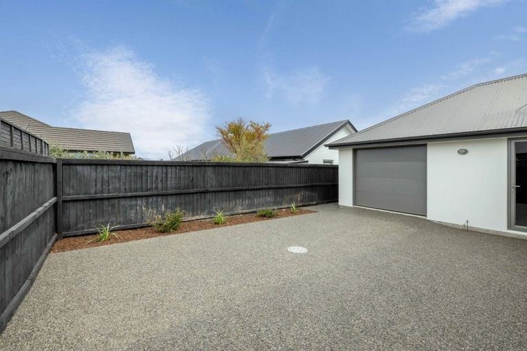 Photo of property in 8 Westburn Place, Prebbleton, 7604