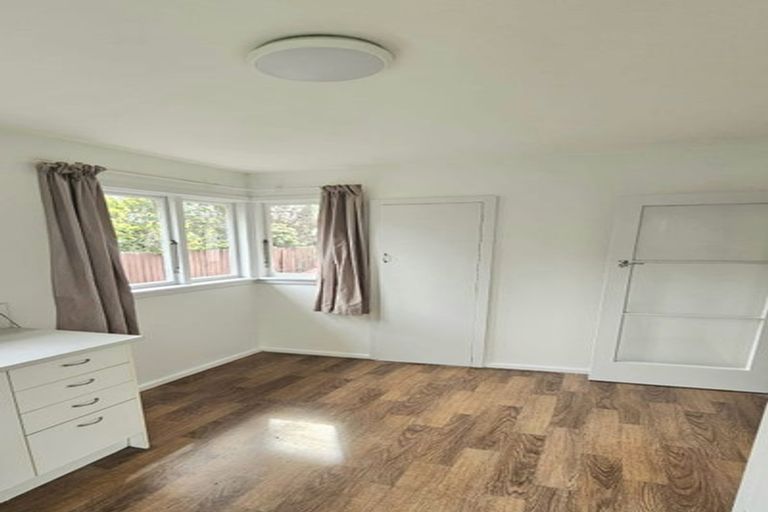 Photo of property in 2/22 Hanrahan Street, Upper Riccarton, Christchurch, 8041