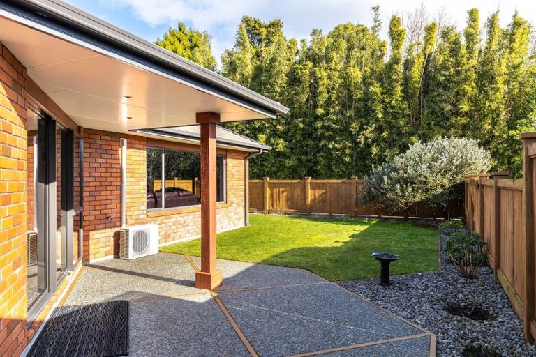 Photo of property in 58e Gilbert Street, New Plymouth, 4310