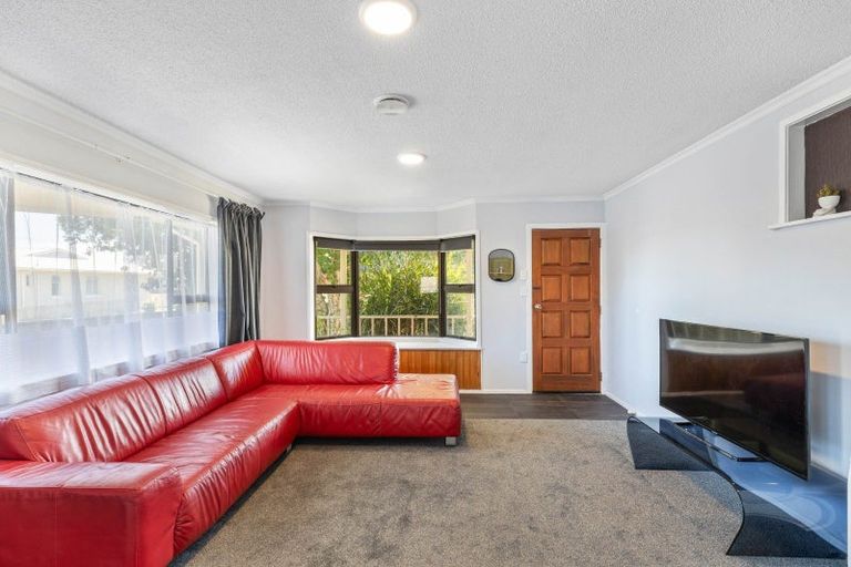 Photo of property in 5 Ihaia Street, Waitara, 4320