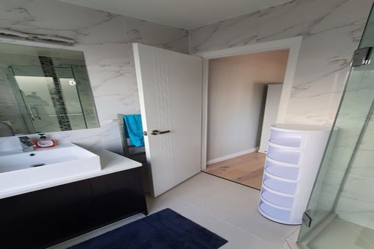 Photo of property in 218e Metcalfe Road, Ranui, Auckland, 0612