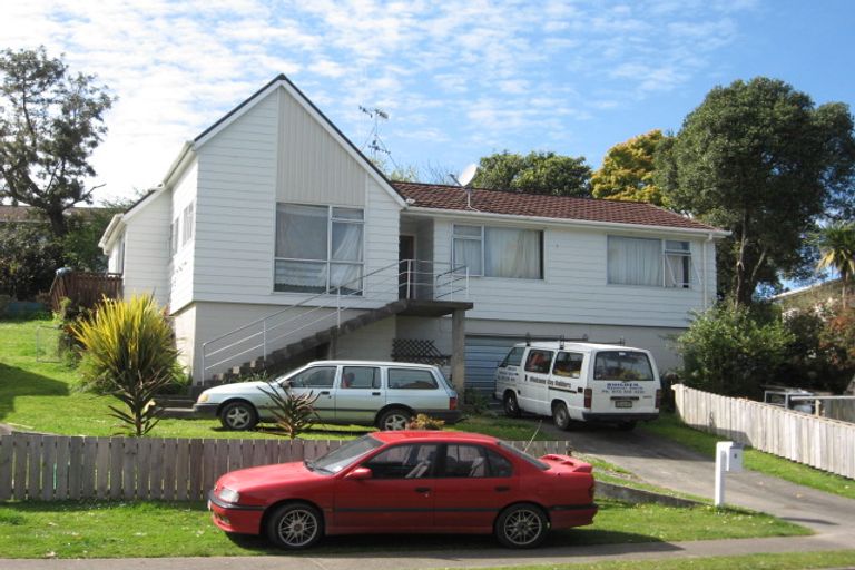 Photo of property in 8 Arawata Avenue, Welcome Bay, Tauranga, 3112