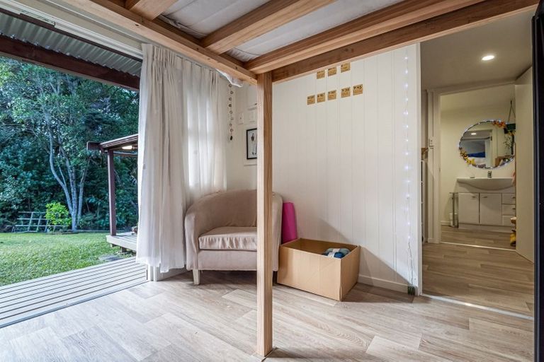 Photo of property in 34 Kereru Grove, Greenhithe, Auckland, 0632