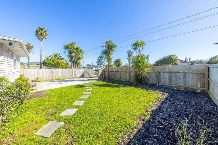 Photo of property in 37a Puriri Road, Manurewa, Auckland, 2102