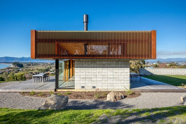 Photo of property in 38 Pomona Road, Ruby Bay, Upper Moutere, 7173