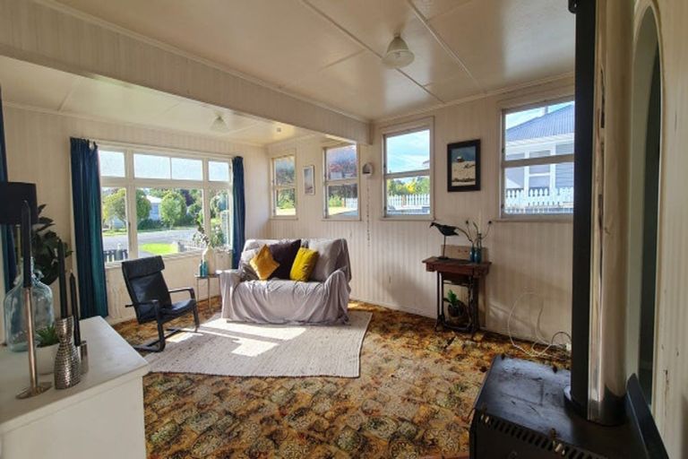 Photo of property in 16 Main Street, Marton, 4710