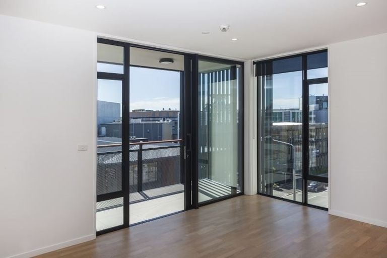 Photo of property in 1/50 Kilmore Street, Christchurch Central, Christchurch, 8013