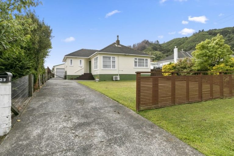 Photo of property in 23 Wright Street, Wainuiomata, Lower Hutt, 5014