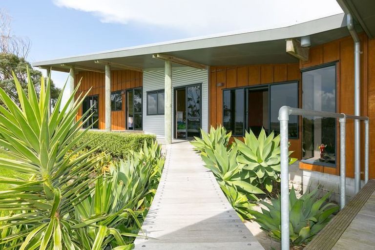 Photo of property in 1408b Devon Road, Brixton, Waitara, 4382