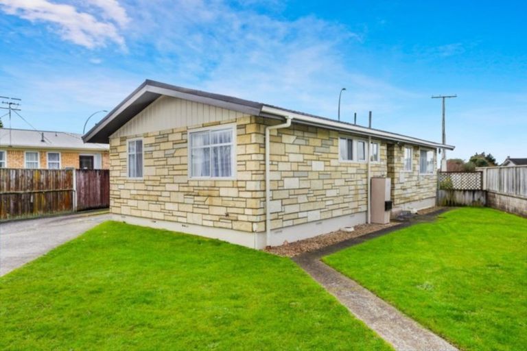 Photo of property in 59 Sandwich Road, St Andrews, Hamilton, 3200