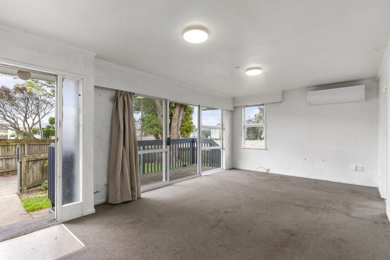 Photo of property in 36 Cargill Street, Papakura, 2110
