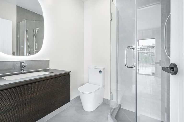 Photo of property in 4/10 Michael Avenue, Dinsdale, Hamilton, 3204