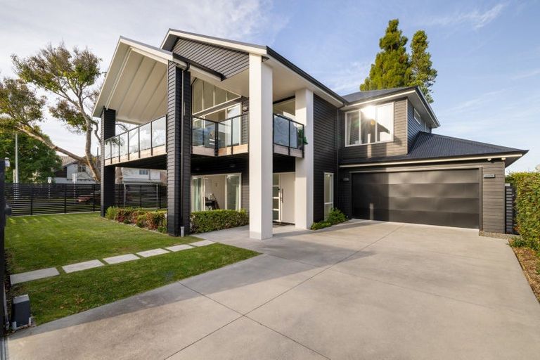 Photo of property in 76 Edgecumbe Road, Tauranga, 3110