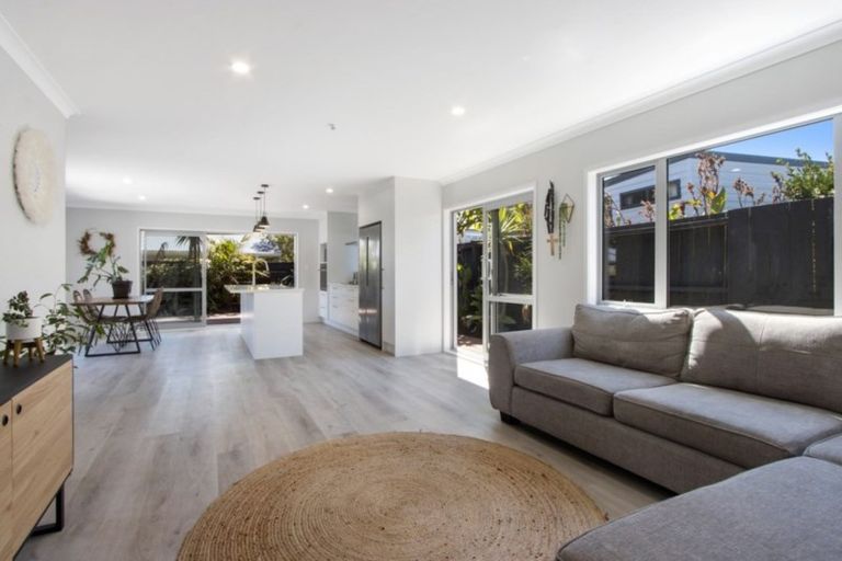 Photo of property in 11a Hillview Road, Waihi Beach, 3611