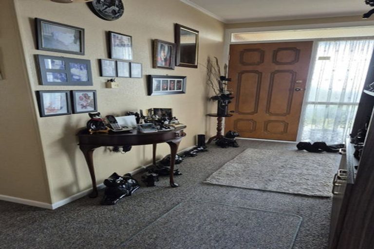 Photo of property in 17 Girvan Place, Tokoroa, 3420