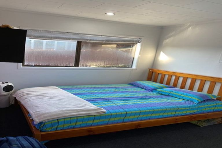 Photo of property in 2/35 Russell Road, Manurewa, Auckland, 2102