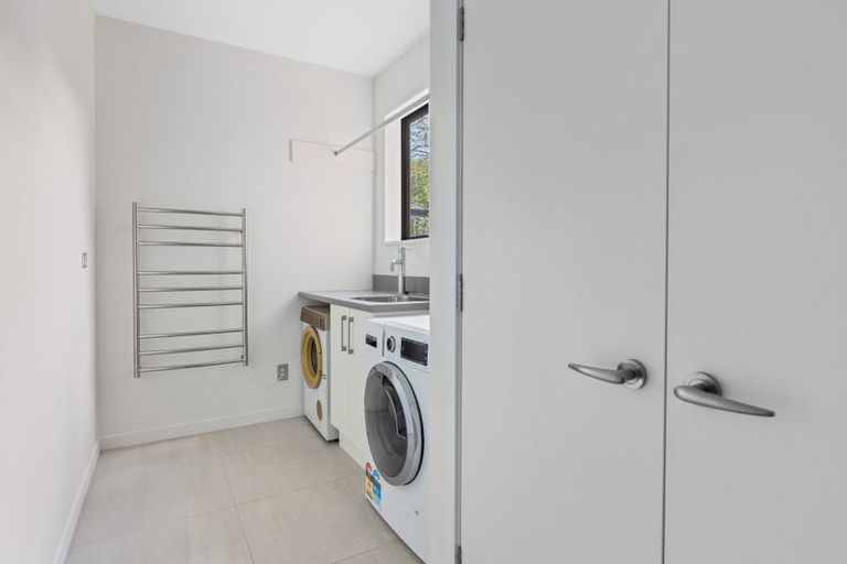 Photo of property in 40b Idris Road, Fendalton, Christchurch, 8052