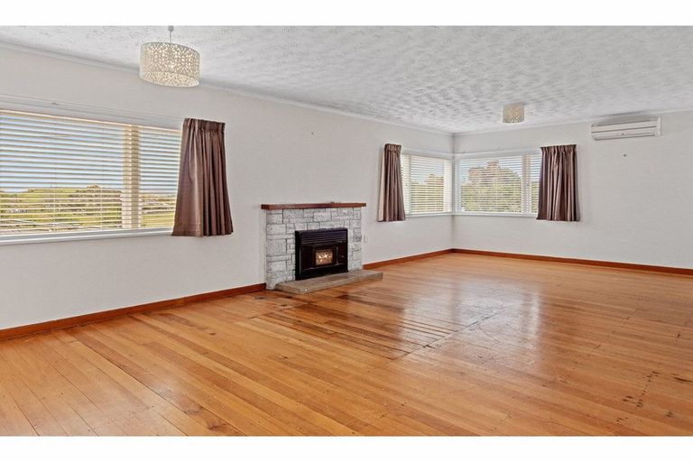 Photo of property in 137 King Street, Hikurangi, 0114