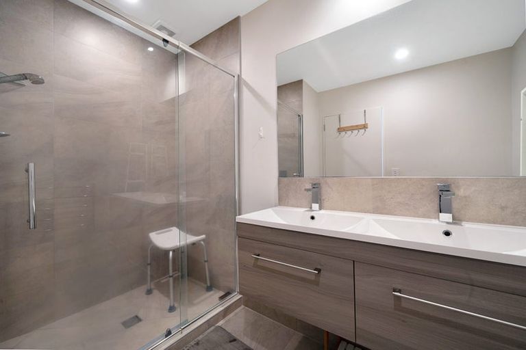 Photo of property in 34 Memorial Park Lane, Hobsonville, Auckland, 0618