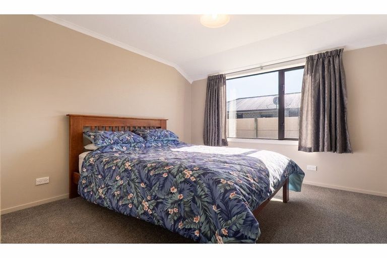 Photo of property in 15 Greenfield Place, Twizel, 7901