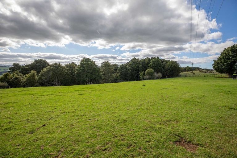 Photo of property in 132 Gibbs Road, Whakapara, Hikurangi, 0182