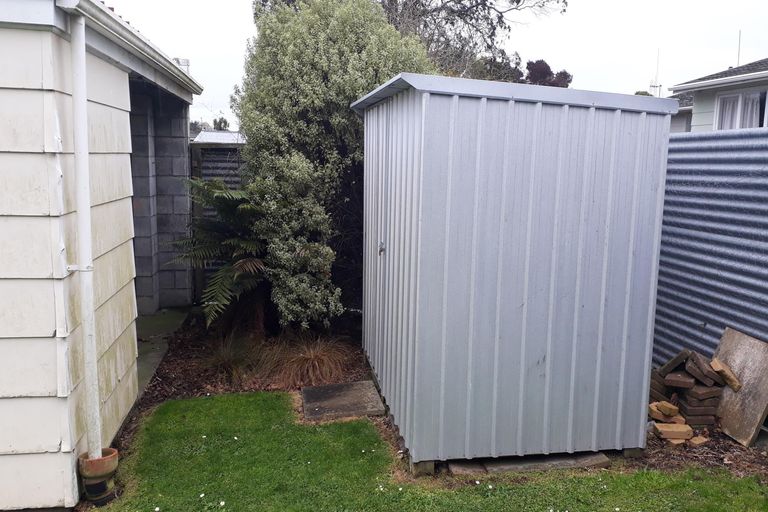 Photo of property in 51 Robinson Crescent, Westbrook, Palmerston North, 4412
