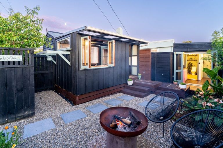 Photo of property in 21 Government Road, Raglan, 3225