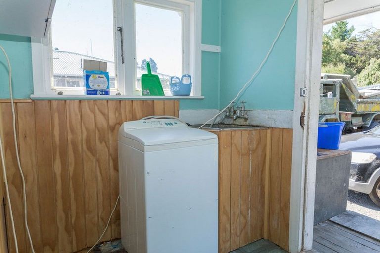 Photo of property in 15 Mathew Street, Dannevirke, 4930