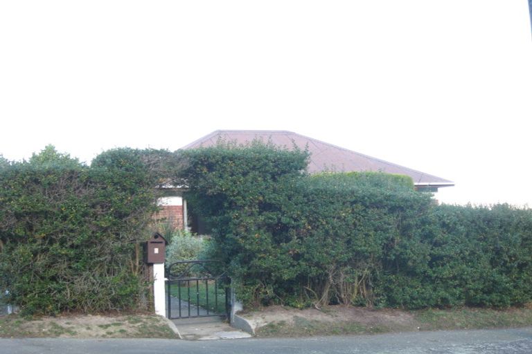 Photo of property in 6 Matai Street, Ravensbourne, Dunedin, 9022