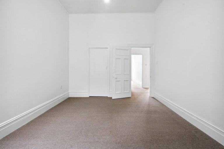 Photo of property in 2a Ferry Road, Days Bay, Lower Hutt, 5013