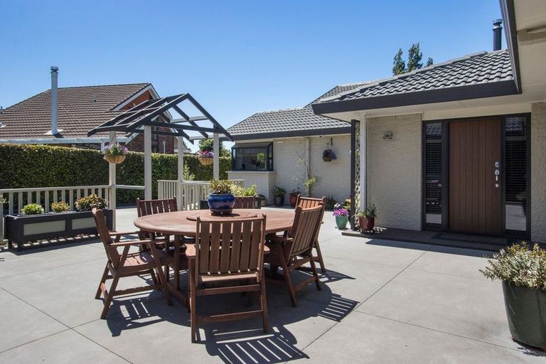 Photo of property in 56 Links View Drive, Omokoroa, 3114