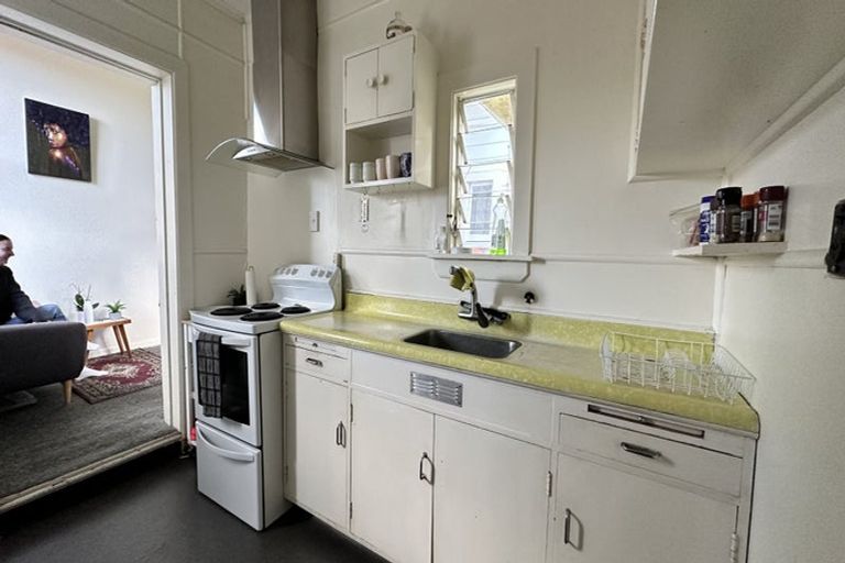 Photo of property in 47 Aurora Terrace, Hillcrest, Hamilton, 3216