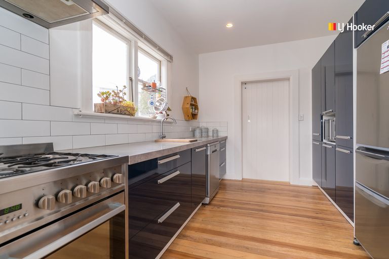 Photo of property in 10 Copeland Street, Brighton, Dunedin, 9035