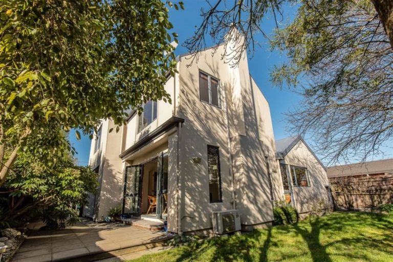 Photo of property in 13a Westholme Street, Strowan, Christchurch, 8052