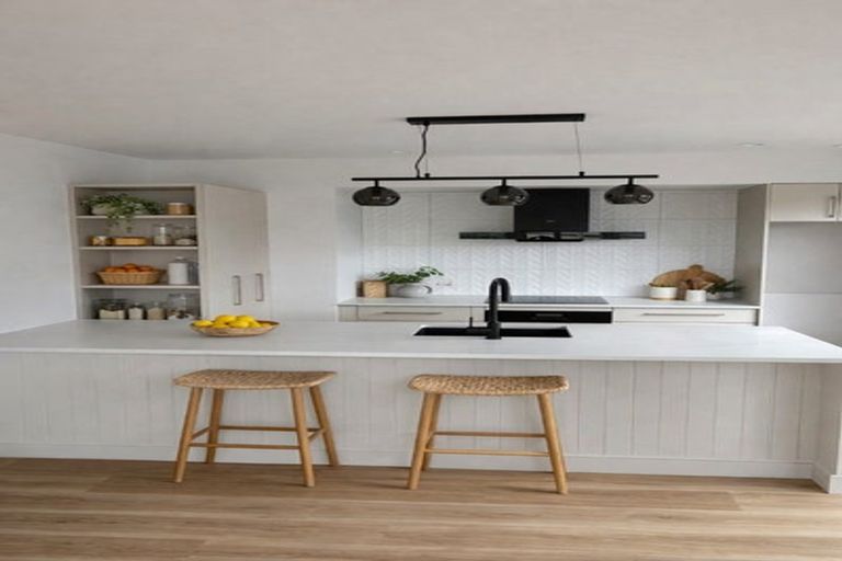 Photo of property in 14 Grosvenor Street, Redwood, Christchurch, 8051