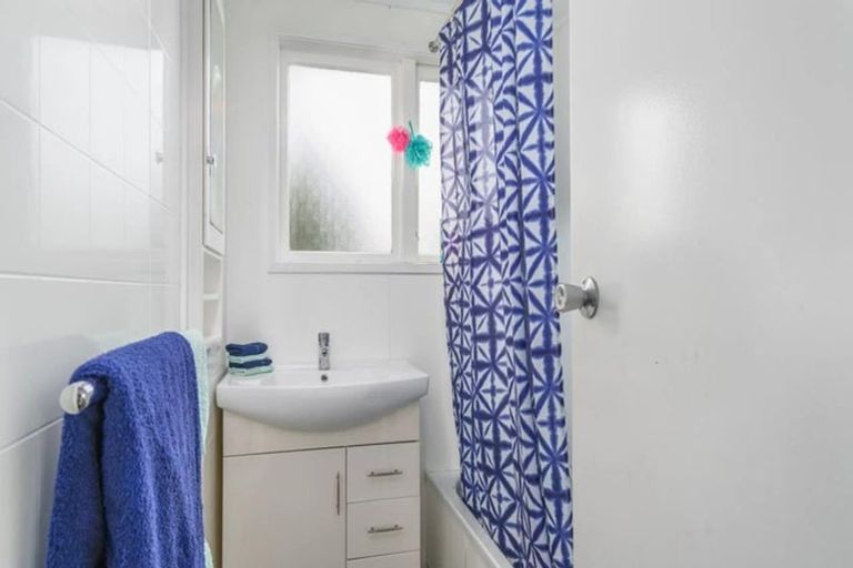 Photo of property in 39 Richmond Avenue, Richmond Heights, Taupo, 3330