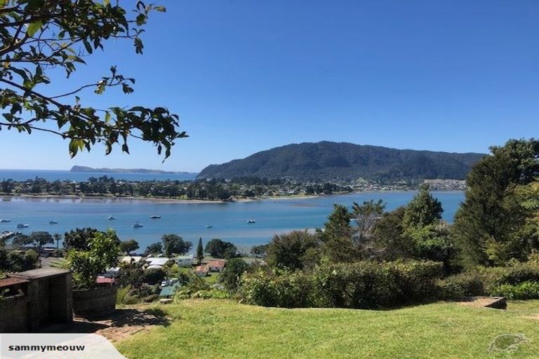 Photo of property in 12 Tairua Heights, Tairua, 3508