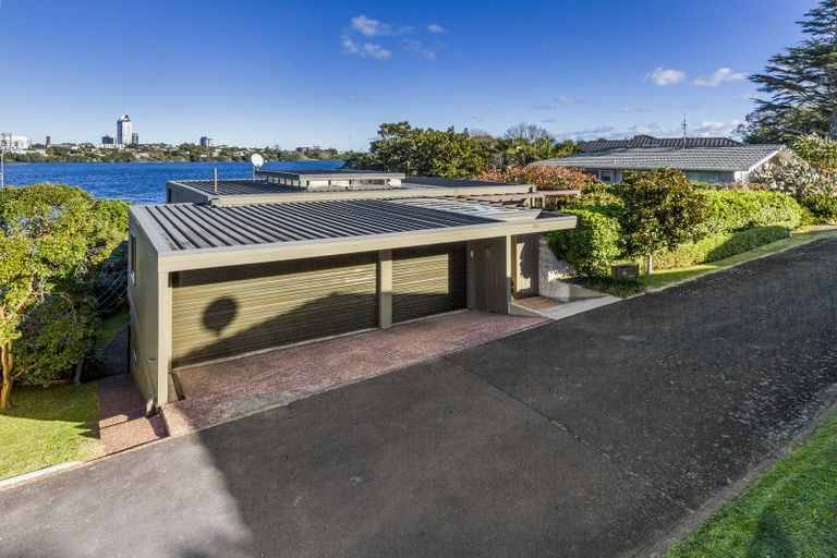 Photo of property in 47 Sylvan Park Avenue, Milford, Auckland, 0620