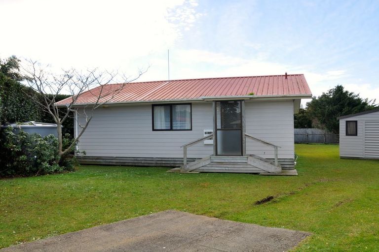 Photo of property in 14 Hereford Place, Waihi Beach, 3611