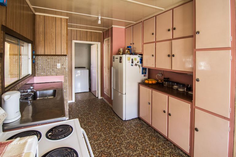 Photo of property in 3394 State Highway 2, Clareville, Carterton, 5713