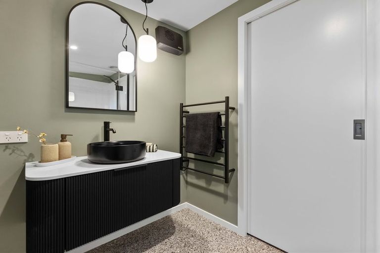 Photo of property in 24 Cooper Street, Mornington, Dunedin, 9011