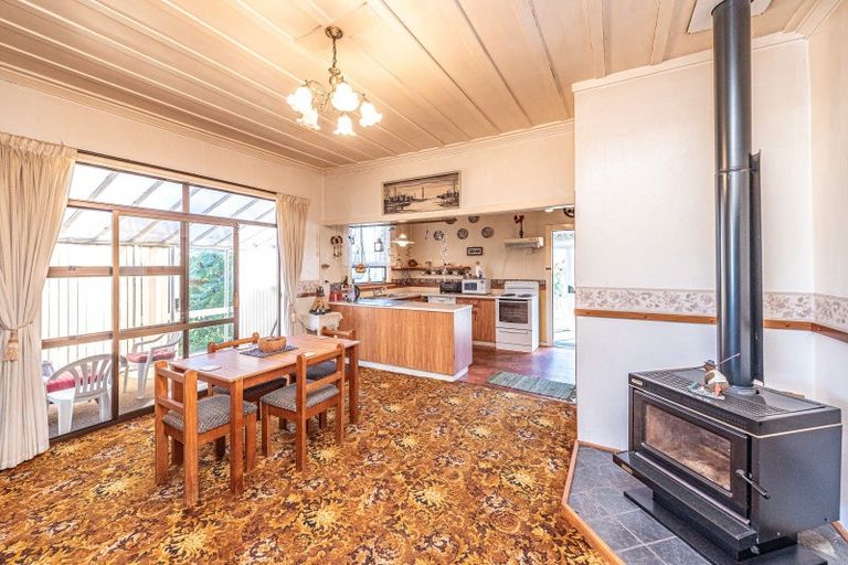 Photo of property in 54 Puriri Street, Gonville, Whanganui, 4501