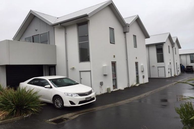 Photo of property in 470b Barbadoes Street, Edgeware, Christchurch, 8013