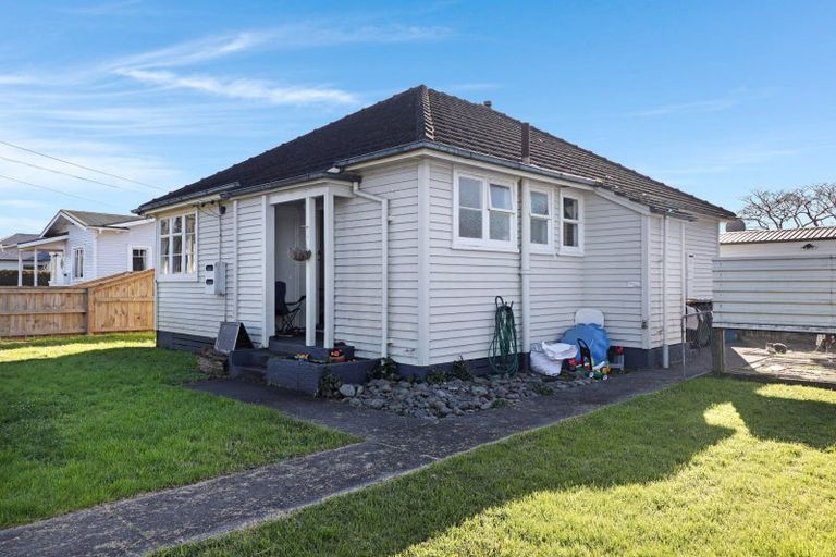 Photo of property in 12 Anzac Avenue, Morrinsville, 3300