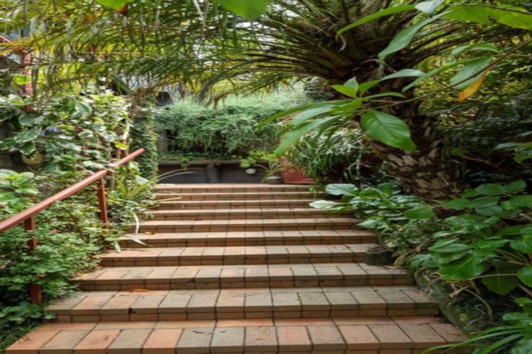 Photo of property in 68 Maxwells Road, Otumoetai, Tauranga, 3110